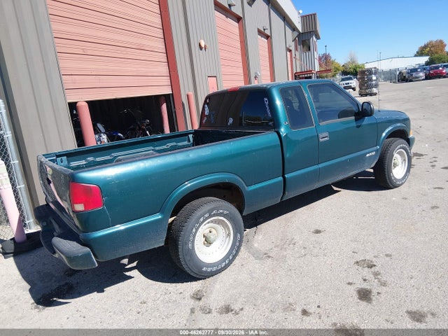 46262777 :رقم المزاد ، 1GCDT19W6W8193223 vin ، 1998 Chevrolet S-10 Ls مزاد بيع