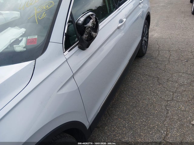 Продаж на аукціоні авто 2018 Volkswagen Tiguan 2.0t Se/2.0t Sel, vin: 3VV2B7AX7JM196350, номер лоту: 46262778