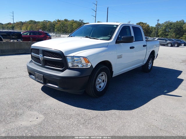 46262789 :رقم المزاد ، 1C6RR6KG5GS355066 vin ، 2016 Ram 1500 Tradesman مزاد بيع