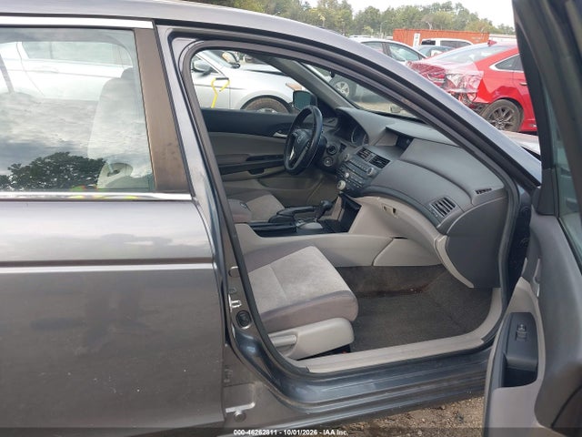 46262811 :رقم المزاد ، 1HGCP2F38AA120874 vin ، 2010 Honda Accord 2.4 Lx مزاد بيع