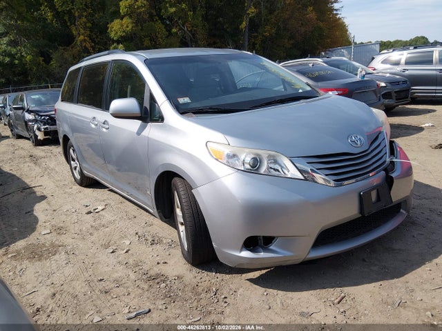 Продаж на аукціоні авто 2015 Toyota Sienna Le 8 Passenger, vin: 5TDKK3DC0FS540544, номер лоту: 46262813