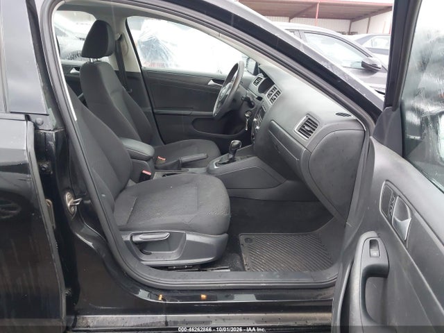 46262866 :رقم المزاد ، 3VW2K7AJXEM311665 vin ، 2014 Volkswagen Jetta 2.0l S مزاد بيع