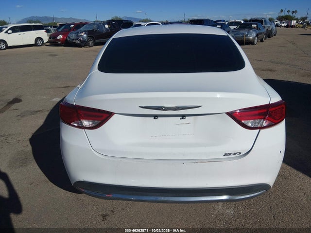Chrysler 200 Limited 2015 1C3CCCAB7FN750405 Image 16