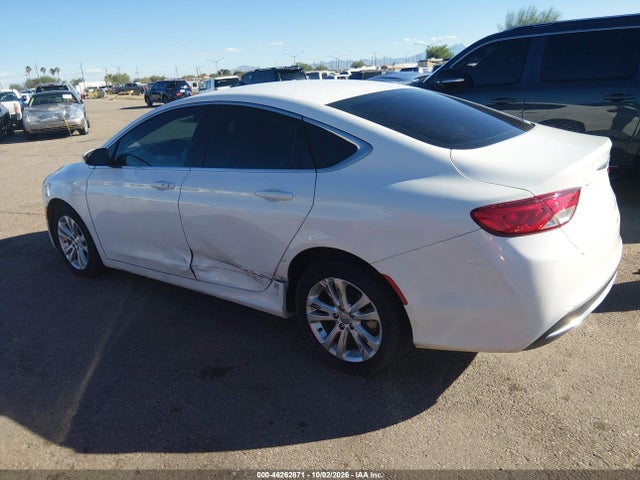 Chrysler 200 Limited 2015 1C3CCCAB7FN750405 Image 3