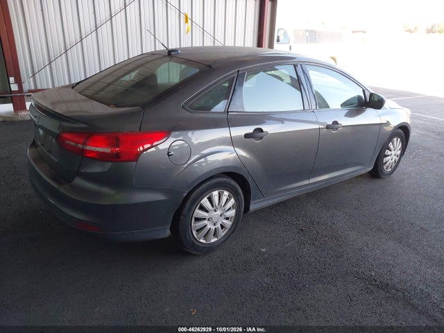 Ford FOCUS S 2018 1FADP3E24JL205464 Image 4