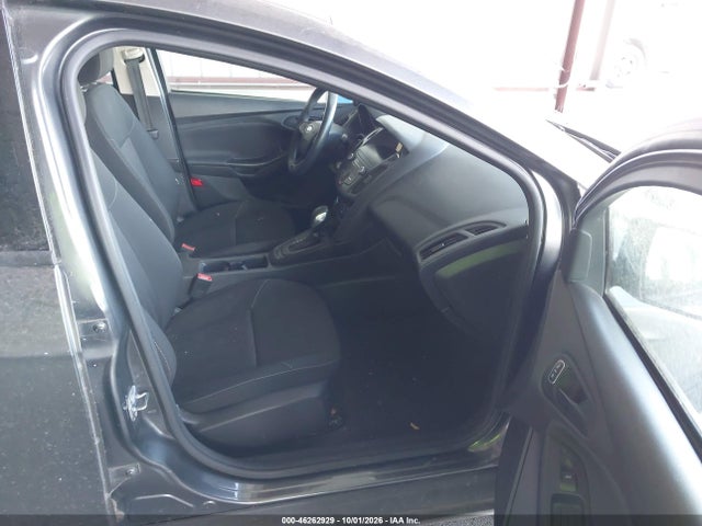 Ford FOCUS S 2018 1FADP3E24JL205464 Image 5