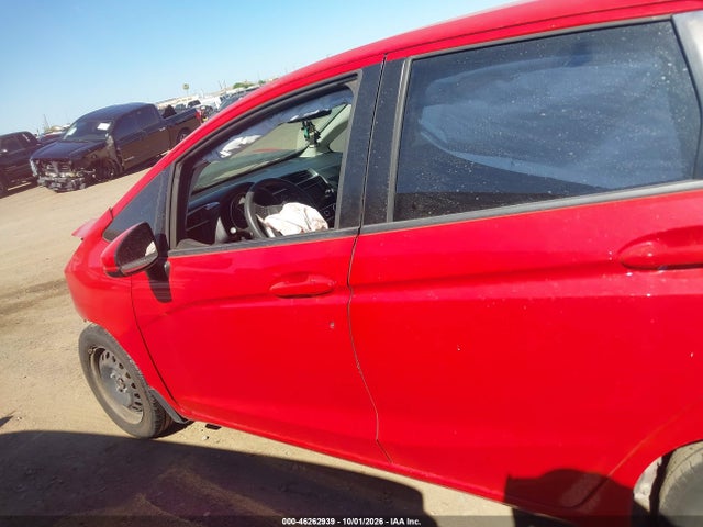 Honda FIT LX 2019 3HGGK5H49KM726910 Image 15
