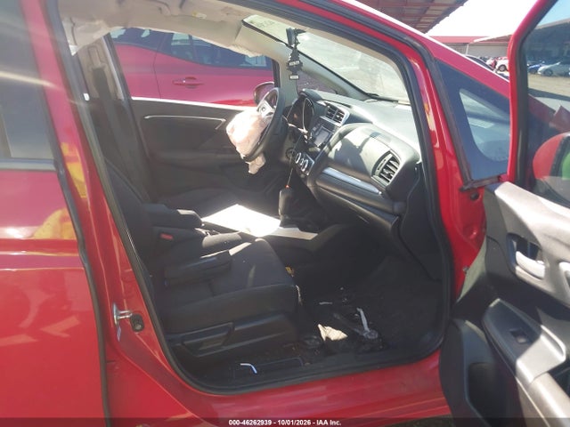 Honda FIT LX 2019 3HGGK5H49KM726910 Image 5