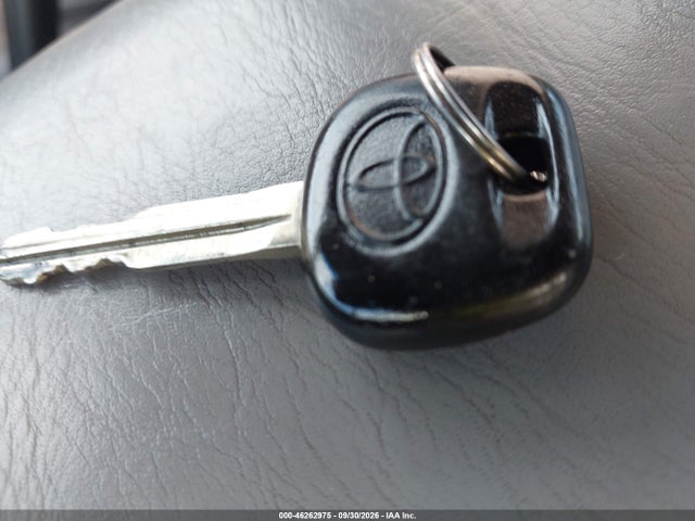 Продажа на аукционе авто 2002 Toyota Avalon Xls, vin: 4T1BF28B32U211855, номер лота: 46262975
