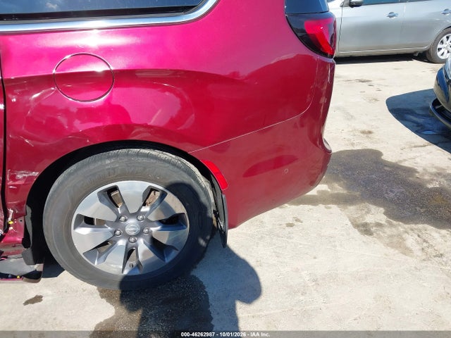 Aukcja sprzedaży 2018 Chrysler Pacifica Hybrid Limited, vin: 2C4RC1N7XJR152501, numer aukcji: 46262987