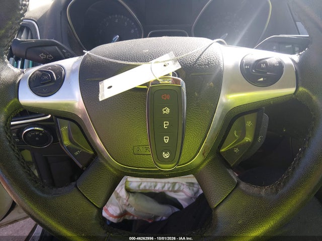 Продажа на аукционе авто 2013 Ford Focus Titanium, vin: 1FADP3J23DL198694, номер лота: 46262996