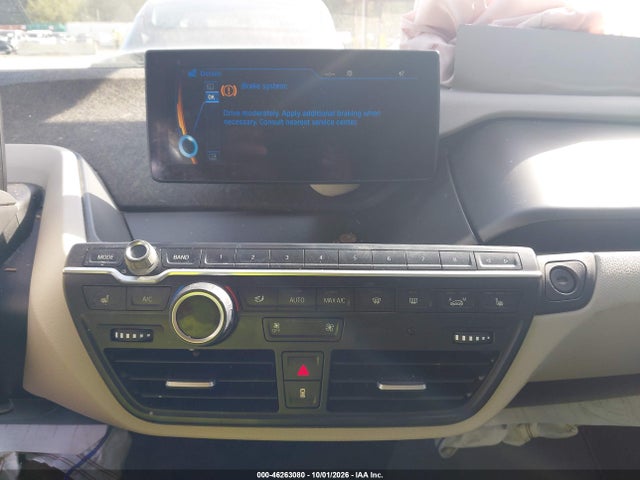Продажа на аукционе авто 2015 Bmw I3 Base W/range Extender, vin: WBY1Z4C54FV501668, номер лота: 46263080