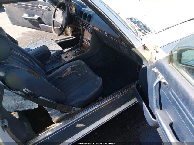 Продажа на аукционе авто 1985 Mercedes-benz 380 Sl, vin: WDBBA45C3FA022365, номер лота: 46263193