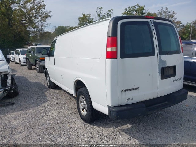 46263208 :رقم المزاد ، 1GCFG15X031131770 vin ، 2003 Chevrolet Express مزاد بيع