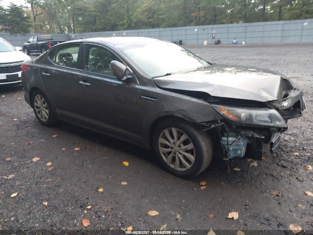 Auction sale of the 2015 Kia Optima Ex, vin: 5XXGN4A77FG353121, lot number: 46263257