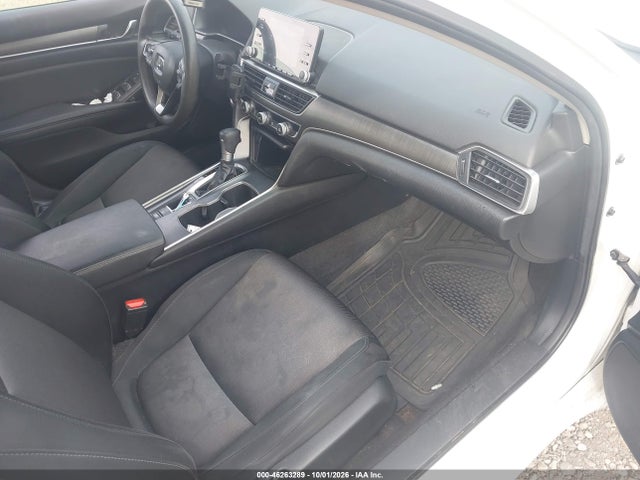 46263289 :رقم المزاد ، 1HGCV1F19LA111540 vin ، 2020 Honda Accord Lx مزاد بيع