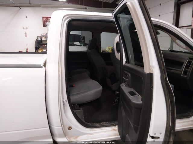 Продаж на аукціоні авто 2017 Ram 1500 Tradesman  4x4 6'4 Box, vin: 1C6RR7FG6HS605674, номер лоту: 46263295