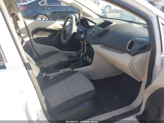 Продажа на аукционе авто 2013 Ford Fiesta S, vin: 3FADP4AJ8DM225951, номер лота: 46263319
