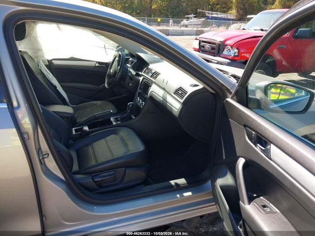 Продаж на аукціоні авто 2012 Volkswagen Passat 2.5l Se, vin: 1VWBP7A36CC104952, номер лоту: 46263332