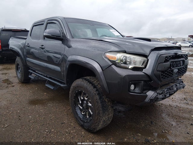 46263336 :رقم المزاد ، 3TMAZ5CN5JM070445 vin ، 2018 Toyota Tacoma Trd Sport مزاد بيع