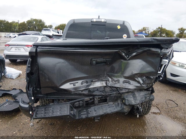 Продаж на аукціоні авто 2018 Toyota Tacoma Trd Sport, vin: 3TMAZ5CN5JM070445, номер лоту: 46263336