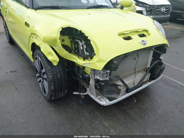 Продаж на аукціоні авто 2024 Mini Convertible Cooper S, vin: WMW43DL04R3R42718, номер лоту: 46263369