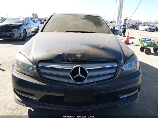 46263374 :رقم المزاد ، WDDGF5EB7BA503998 vin ، 2011 Mercedes-benz C 300 Luxury/sport مزاد بيع