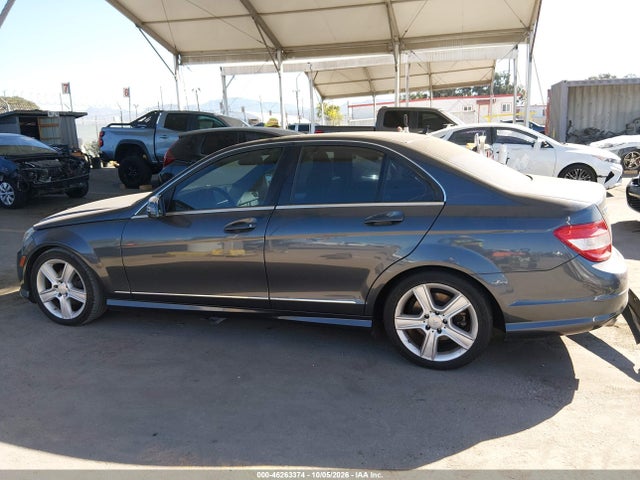 46263374 :رقم المزاد ، WDDGF5EB7BA503998 vin ، 2011 Mercedes-benz C 300 Luxury/sport مزاد بيع