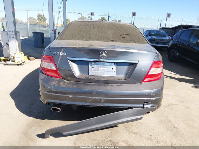 46263374 :رقم المزاد ، WDDGF5EB7BA503998 vin ، 2011 Mercedes-benz C 300 Luxury/sport مزاد بيع