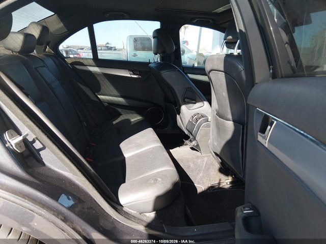 46263374 :رقم المزاد ، WDDGF5EB7BA503998 vin ، 2011 Mercedes-benz C 300 Luxury/sport مزاد بيع