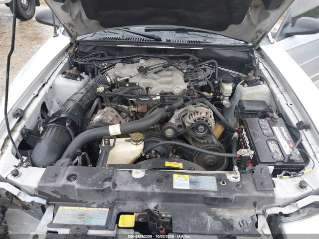 2001 Ford Mustang მანქანა იყიდება აუქციონზე, vin: 1FAFP40401F160786, აუქციონის ნომერი: 46263389