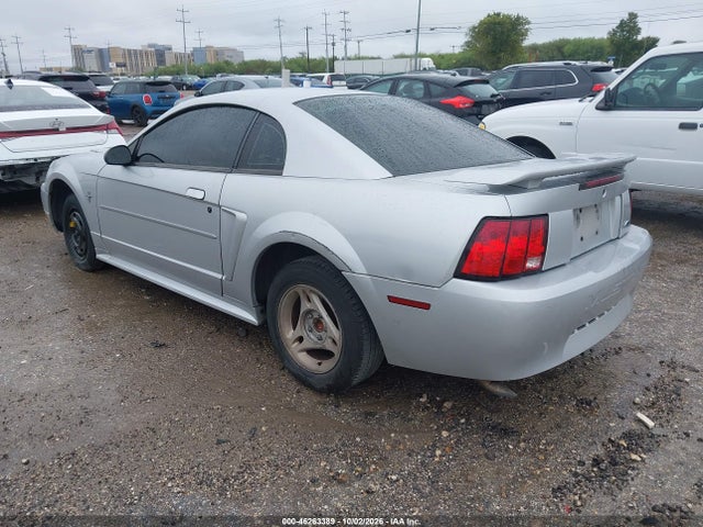 2001 Ford Mustang მანქანა იყიდება აუქციონზე, vin: 1FAFP40401F160786, აუქციონის ნომერი: 46263389