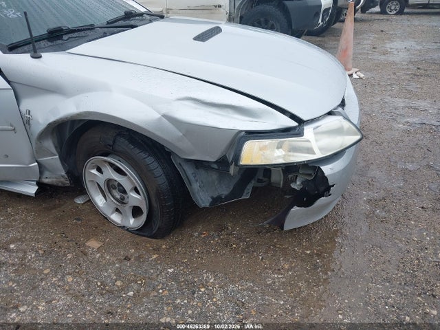2001 Ford Mustang მანქანა იყიდება აუქციონზე, vin: 1FAFP40401F160786, აუქციონის ნომერი: 46263389