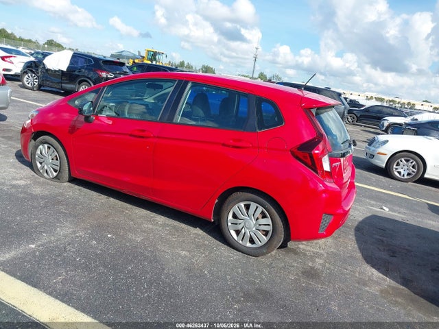 Продажа на аукционе авто 2015 Honda Fit Lx, vin: 3HGGK5H5XFM733962, номер лота: 46263437