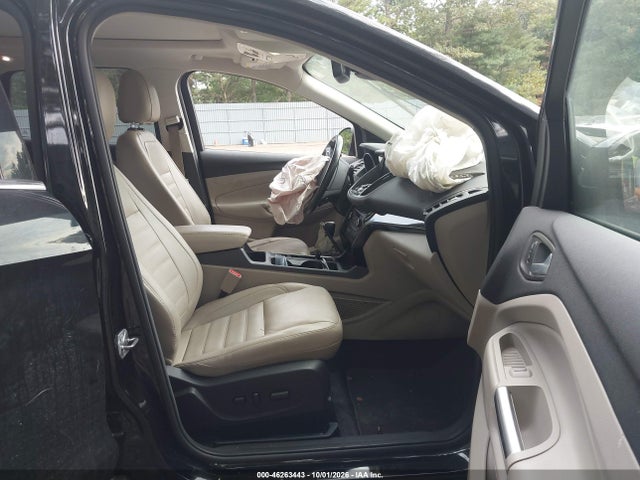 Продажа на аукционе авто 2017 Ford Escape Titanium, vin: 1FMCU9J90HUD99740, номер лота: 46263443