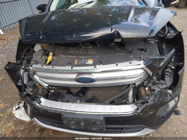 Продажа на аукционе авто 2017 Ford Escape Titanium, vin: 1FMCU9J90HUD99740, номер лота: 46263443