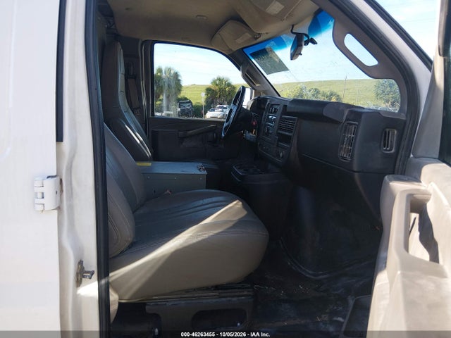 2021 Chevrolet Express Cargo Rwd 2500 Extended Wheelbase Wt მანქანა იყიდება აუქციონზე, vin: 1GCWGBF74M1145015, აუქციონის ნომერი: 46263455
