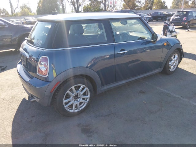 46263460 :رقم المزاد ، WMWSU3C52BT252367 vin ، 2011 Mini Cooper مزاد بيع