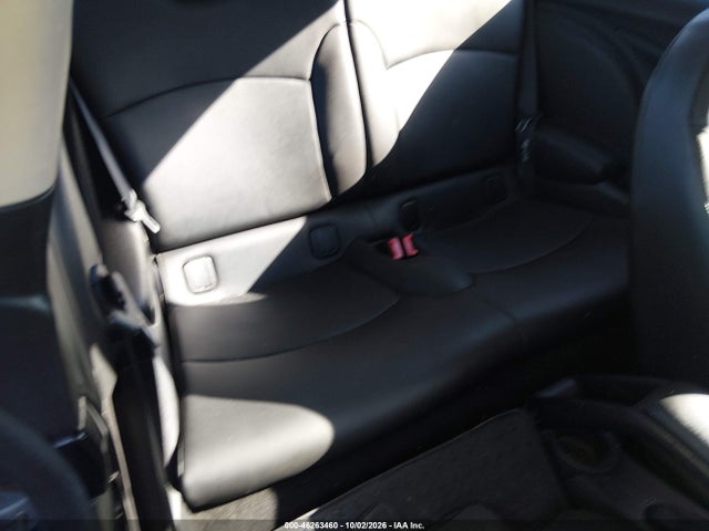 46263460 :رقم المزاد ، WMWSU3C52BT252367 vin ، 2011 Mini Cooper مزاد بيع