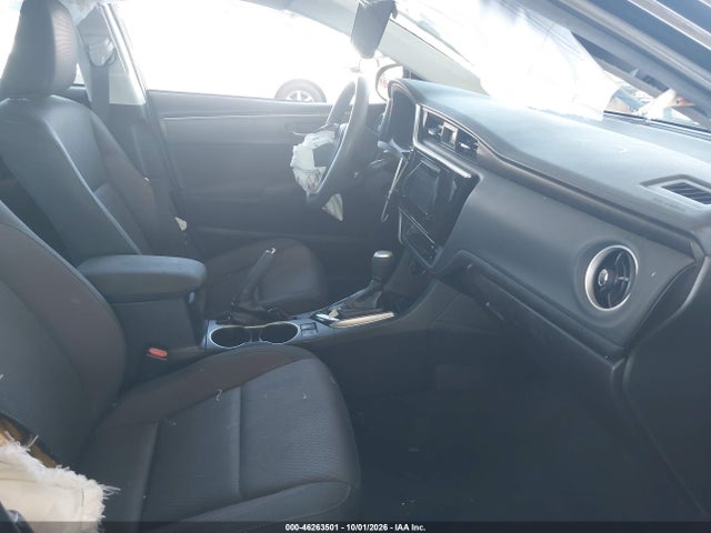 5YFBURHEXJP846953 Toyota COROLLA LE