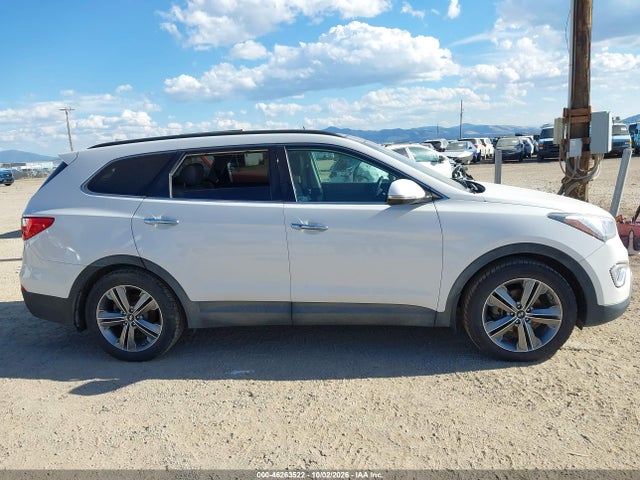 KM8SRDHF1GU145688 Hyundai Santa Fe Se