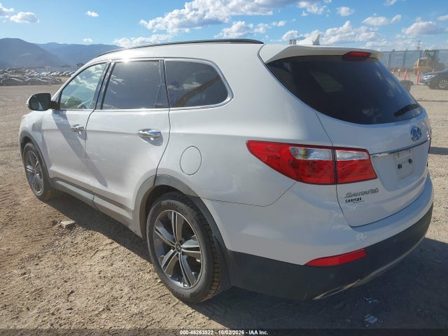 KM8SRDHF1GU145688 Hyundai Santa Fe Se