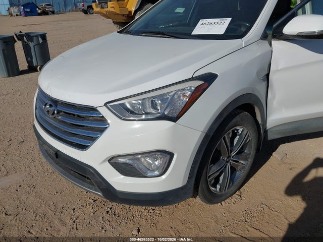 KM8SRDHF1GU145688 Hyundai Santa Fe Se