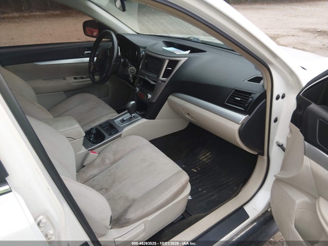 2013 Subaru Legacy 2.5i Premium მანქანა იყიდება აუქციონზე, vin: 4S3BMBC68D3046074, აუქციონის ნომერი: 46263525
