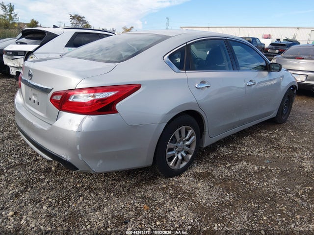 Продаж на аукціоні авто 2017 Nissan Altima 2.5 S, vin: 1N4AL3AP0HN345848, номер лоту: 46263572