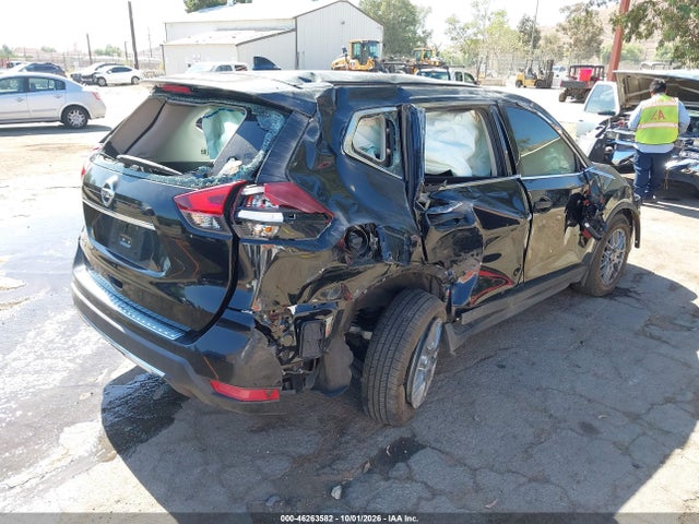 2018 Nissan Rogue S მანქანა იყიდება აუქციონზე, vin: KNMAT2MT3JP547218, აუქციონის ნომერი: 46263582