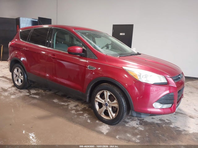46263593 :رقم المزاد ، 1FMCU9GX2FUB58247 vin ، 2015 Ford Escape Se مزاد بيع