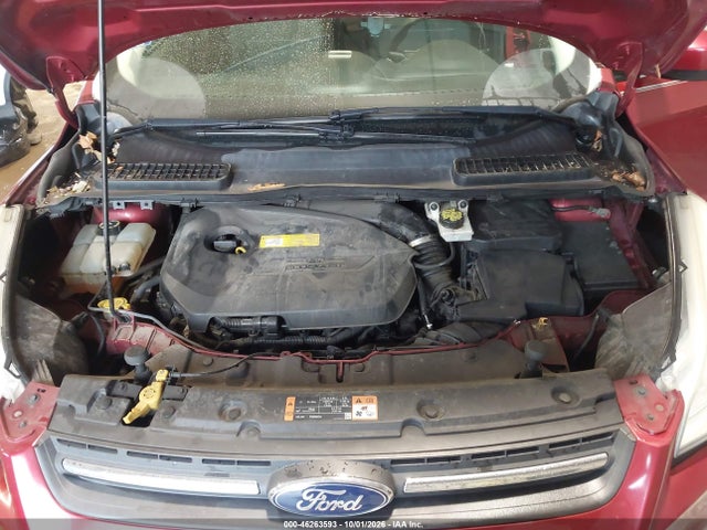 46263593 :رقم المزاد ، 1FMCU9GX2FUB58247 vin ، 2015 Ford Escape Se مزاد بيع