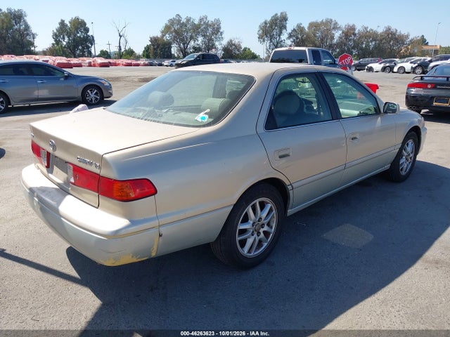 46263623 :رقم المزاد ، JT2BF22K910329534 vin ، 2001 Toyota Camry Le V6 مزاد بيع