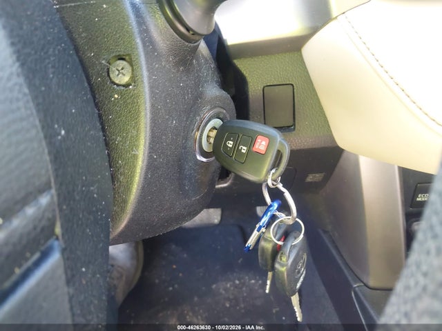 46263630 :رقم المزاد ، JTMRFREV2DD011918 vin ، 2013 Toyota Rav4 Xle مزاد بيع